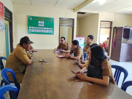 INSPEKTORAT LAKUKAN KONFIRMASI TERKAIT PENANGANAN KEBAKARAN LAHAN DI DESA JOANYAR